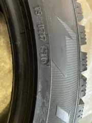 Pirelli Ice Zero 275/40 R20 2016 автомобильная зимняя шина, количество 2 шт., дата выпуска 09 неделя 2016 года, шины новые, не устанавливались, не эксплуатировались. Производитель: Pirelli. Тип запчасти: автомобильная зимняя шина. Состояние: дата выпуска 09 неделя 2016 года, шины новые, не…