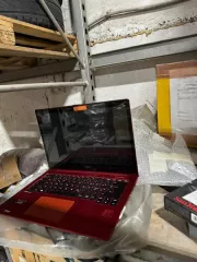 Ноутбук LIFEBOOK FUJITSU Ноутбук красного цвета с логотипом и надписью с другой стороны «LIFEBOOK FUJITSU LKN: U9040M0021DE Serial No DSDJ027257» - 1 шт.; зарядное устройство черного цвета от ноутбука с надписью «FUJITSU LIMITED P/N : CP 531920-01» - 1 шт.; USB флэш-накопитель - 6 шт.; карт-ридер -…