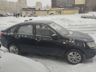 Lada Granta 2015 Lada Granta, 2015 года, 87 лс, 134726 км еще Lada Granta, 2015 года, 87 лс, 134726 км еще Легковой автомобиль марки: LADA, модель: 219110 LADA Granta, год выпуска: 2015г., идентификационный номер (VIN): XTA219110FY204606.