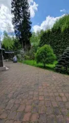 Дом 459,3 кв.м, здание 80,3 кв.м и земельные участки в Московской области. Жилое здание кадастровый № 50:20:0020402:1410, общей площадью 459,3 кв. м, вид права – собственность, по адресу: Московская область, Одинцовский район, Назарьевский с. о., пос. Назарьево, ПЖК «Назарьево», д. 38; Земельный…