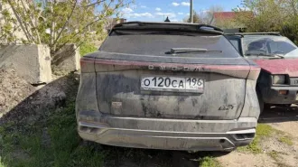 OMODA C5 2023 легковой автомобиль, VIN LVVDB21B2PD388493, 2023 года выпуска, 146,8 лс, 67486 км, АКПП, техническое состояние транспортного средства: автомобиль на ходу, заводится, в результате ДТП повреждены передний бампер, передние фары и противотуманные фары, капот, лобовое стекло, передние…