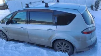 Ford S-MAX, 2007 года, 90 л.с., серебристый, VIN: WF0SXXGBWS7S43823, ПТС: 77 ТО 931908, г/н: Е357ВТ57.