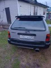 Toyota Corolla 1992 года выпуска, госномер А922АС41. Модель, номер двигателя: 2Е-2540184, номер кузова: ЕЕ1060019874. Мощность 75 л.с., объем 1295 куб.см., цвет светло-серый. Привод передний, КПП автомат. Пробег более 250 тыс. км. Кузов в удовлетворительном состоянии (окрашен самостоятельно)…