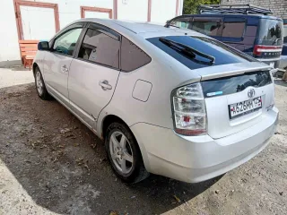 ТОЙОТА ПРИУС ГИБРИД (TOYOTA PRIUS HYBRID), 2008. Легковой автомобиль: ТОЙОТА, модель: ПРИУС ГИБРИД, год изготовления: 2008, цвет кузова серый, № двигателя 1NZ-U339817, № кузова NHW20-3441366, ПТС 25УВ392288, г/н А626ММ125. Требуется замена двигателя, имеются недостатки по кузову (коррозия).
