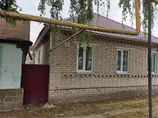    Здание  жилой дом , назначение жилое, площадью 149,9 кв., расположенное по адресу: Липецкая область, Усманский район, г. Усмань, ул. Радищева, дом 14. Кадастровый номер 48:16:0470387:58.    Земельный участок, для индивидуального жилищного строительства, площадью 1479 кв.м, расположенный по…