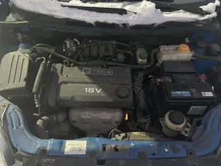 Chevrolet Aveo 2007 года, седан, синий, госномер B285HO156, VIN XUUSF697J0000579, ПТС 86 PO 140421, СТС 99 28 362727. Требуется замена переднего бампера, гранаты с левой стороны и датчика холостого хода.