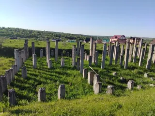 Земельный участок 963 кв.м с кадастровым номером 71:17:000000:1651 и объект незавершенного строительства 3198 кв.м с кадастровым номером 71:17:000000:1650, расположенные по адресу: Тульская область, Плавский район, г. Плавск, ул. Октябрьская. Год ввода в эксплуатацию: Вид ограничений и обременений…