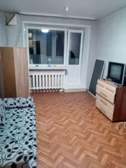 Квартира, состоящая из двух комнат, общей площадью 45,2 кв.м., расположенная на 5 этаже 5-этажного дома, кадастровый номер: 59:05:0101008:281.
По адресу: Пермский край, г. Губаха, ул. Никонова 18 а, кв. 33
Возможно судебное выселение
Имущество в залоге: ООО ПКО ДоК