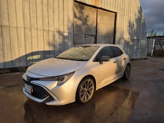 Toyota Corolla 2018 года, 116 лс, 158500 км Легковой автомобиль,марки:Toyota COROLLA SPORT, VIN:0000NRE2101003740, 2018г.в.