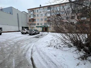 Встроенное нежилое помещение медицинского консультационно-диагностического центра. Назначение: нежилое. Площадь: 114 кв.м. Этаж: 1. Адрес: Пермский край, г. Березники, ул. Юбилейная, д. 24. Кадастровый номер: 59:03:0400073:11475. А также связанные с помещением доли в праве на общедомовое имущество…