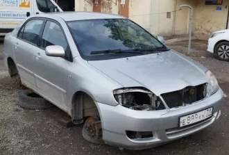 Легковой автомобиль, марка: TOYOTA, модель: COROLLA, год изготовления: 2004, цвет: Серебристый, VIN: JTDBM28E50063541, г/н: Е899КК71. Владелец: Скляр Лариса Владимировна