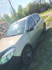 Renault Sandero 2010 Легковой автомобиль марки: RENAULT, модели: Sandero (SR), год выпуска: 2010 г., идентификационный номер (VIN): X7LBSRB1HAH305734 С лотом можно ознакомиться по месту его нахождения: Омская обл, Солдатка д, Новая ул, 1Б, предварительно согласовав время с финансовым управляющим по…