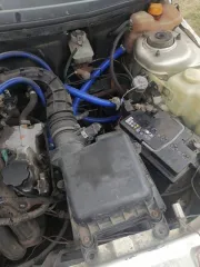 ВАЗ 2112, 2006, VIN XTA21124060423464, госномер Т437УС42, цвет серебристо-бежевый. Машина гнилая, коробка скоростей хрустит иногда, царапины, вмятины по кузову. Автомобиль на момент проверки на ходу. Неудовлетворительное техническое состояние. Может быть на момент продажи не на ходу.