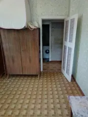 1/4 доля в помещении 57.4 кв.м, Челябинская обл, назначение: жилое, этаж: 3, адрес: 456080, Челябинская обл, г Трехгорный, ул Володина, д 12, кв 14, кадастровый номер: 74:42:0105003:275. Обращаю внимание, что квартира расположена в закрытом городе, доступ только по пропускам, приобретение имущества…