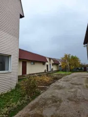 Здание 511 кв.м. и право аренды земельного участка 801 кв.м. в Краснодарском крае. Здание нежилое, площадью 511 кв.м., кадастровый номер 23:50:0301090:37, адрес: Краснодарский край, Тихорецкий район, г. Тихорецк, ул. Паровозная, 2в. Право аренды земельного участка площадью 801 кв.м., категория…