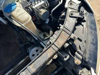 Автомобиль не на ходу, разобраны коробка передач и двигатель (находятся рядом), требуется замена противотуманных фар, покраска бампера, имеются коррозии на крыльях и арках, требуется замена дверных ручек. Были установлены следующие недостатки: слабое масляное давление, перебои в переключении…