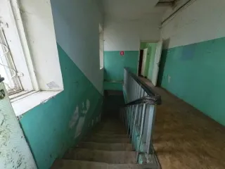 Нежилое здание 358.8 кв. м и земельный участок 2011 кв. м, Москва. Нежилое здание по адресу: г. Москва, ул. Большая Черёмушкинская, д. 26, площадью 358,8 кв. м., кадастровый номер 77:06:0004002:1097 и земельный участок по адресу: г. Москва, ул. Большая Черёмушкинская, земельный участок 26/1…