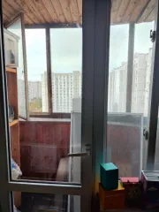 Квартира 38,3 кв.м, 1 комн., Москва, Марьино. Квартира в многоквартирном жилом доме, расположенная по адресу: г. Москва, вн.тер.г. муниципальный округ Марьино, ул. Братиславская, д. 15, корп. 2, кв. 246, количество комнат 1, общая площадь 38.3 кв.м., этаж 14, кадастровый номер 77:04:0004024:2684.