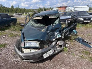 Nissan Avenir 1996 автомобиль Nissan Avenir в аварийном состоянии после ДТП, г/н У292УЕ24, 1996 г.в., кузов № PW10114475, двигатель № SR20 731443A, цвет зеленый, комплектность и состояние не проверялась данное имущество обращено в доход государства, (Документы отсутствуют)Находится в Богучанском…