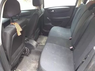 Автомобиль марки CITROEN, модель: C4, год выпуска: 2009г., кузов №: VF7LCNFUL9Y585241, идентификационный номер  VIN : VF7LCNFUL9Y585241.  ВНИМАНИЕ    Требует ремонта стартер, радиатор, сцепление, правые стеклоподъемники    