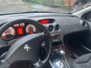 Пежо 308 2011 года, VIN Z8T4C5FS9BM017695.