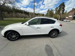 Infiniti EX, 2011 Infiniti EX, 2011 года, 222 лс, 200000 км, полный привод, АКПП еще Automobile легковой VIN: JN1TDNJ50U0570075 Марка, модель ТС – INFINITI EX25 Наименование (тип ТС): легковой Категория ТС – В Год изготовления ТС – 2011 Модель, №двигателя – VQ25, 683110A Шасси (рама) – отсутствует…
