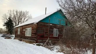Жилой дом 71 кв.м и земельный участок 3000 кв.м, Псковская область жилой дом с кадастровым номером 60:01:0101001:12 площадью 71 кв.м, и земельный участок с кадастровым номером 60:01:0101001:10, площадью 3000 кв.м., расположенных по адресу: Псковская область, р-н Бежаницкий, д.Пашково. Здание с…
