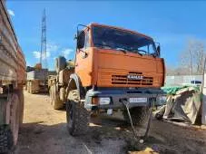 Движимое имущество (автомобили, специализированная техника), расположенное в Хабаровском крае, п. Галкино. Автомобиль КамАЗ-65222, VIN X1F652220D0000398, шасси XTC 652220 C1288561, 2013 г.в., гос. номер Т 538 ХК 163. Автомобиль КАМАЗ 65222-43, VIN XTC652224E1300015, 2014 г.в., гос. номер У 664 ЕА…