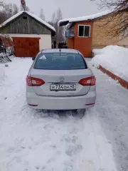 Dongfeng S30 2015 года, 117 л.с., пробег 266543 км, АКПП. Легковой автомобиль. Марка – DFM. Модель: S30. Год изготовления – 2015. VIN: LGJE1FE05FM352701.