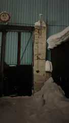 Имущественный комплекс по адресу: Республика Саха (Якутия), г. Мирный, шоссе Чернышевского, д. 1, состоящий из: нежилого здания (трансформаторная подстанция ВЛ-10 КТП-1000 фабрики Р2) с кадастровым номером 14:37:000105:194, общей площадью 16 кв. м., нежилого здания (гаражи) с кадастровым номером…