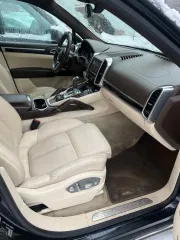 Porsche Cayenne 2015 года выпуска. VIN WP1ZZZ92ZGLA03613.