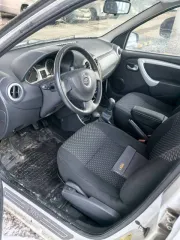 Lada Largus, 2014 Lada Largus, 2014 года, 105 лс, 106919 км, легковой автомобиль, LADA LARGUS KS0U5L, год изготовления: 2014 г.в., VIN: XTAKS0U5LE0820600, вид собственности: личная. При осмотре транспортного средства: небольшая вмятина на заднем бампере, мелкие царапины.