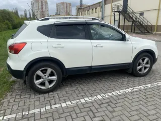 Nissan Qashqai 2008 транспортное средство: Nissan модель Qashqai 2008 г.в. VIN-номер SJNFDNJ10U1265596, имущество находится в залоге у ПАО «СОВКОМБАНК». На имущество наложены ограничения в виде запрета на регистрационные действия. Ознакомление с имуществом осуществляется по месту нахождения…