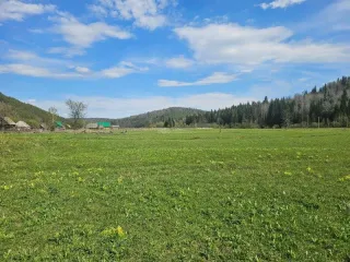 Земельный участок 637 +/- 9 кв. м, адрес: Республика Башкортостан, м. р-н Караидельский, с. п. Новобердяшский сельсовет, д. Мата, ул. Центральная, з/у 11а, кадастровый номер 02:30:230801:76, земли населенных пунктов - для ведения личного подсобного хозяйства, ограничения и обременения: для…