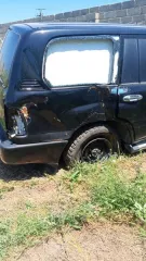 Автомобиль Toyota Land Cruiser 2004 года выпуска, годные остатки, регистрационный номер А130КМAВН, VIN: JTECJ01J902001696, в аварийном состоянии, ключи и документы отсутствуют.