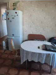 Здание пекарни 586,1 кв.м, 5/6 доли участка 906 кв.м, Ямало-Ненецкий АО, г. Губкинский. Здание 586,1 кв.м. и 5/6 доли земельного участка в Ямало-Ненецком АО еще 5/6 доли земельного участка, площадью 906 кв. м., кадастровый номер: 89:05:030301:7137, по адресу: ЯНАО, Пуровский район, пос. Пурпе, мкр…