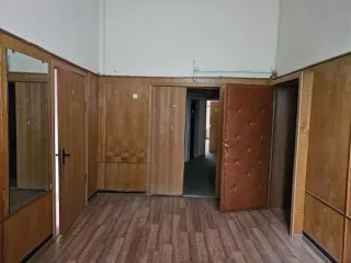 Нежилое помещение по адресу: г. Москва, пр. Аэропорта, д. 11А, площадью 596,9 кв.м, кадастровый номер: 77:09:0005004:9206. Назначение нежилого помещения: Свободное. Общая площадь: 596.9. Кадастровый номер: 77:09:0005004:9206.