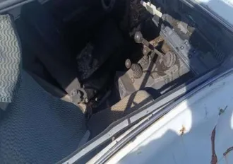 Автомобиль ВАЗ 21213, 2001 года выпуска, белого цвета, государственный номер М762КВ19, VIN ХТА2123021599404. Техническое состояние не проверялось. Имеются повреждения кузова, салона и остекления. Может находиться в частично разукомплектованном состоянии. Документы отсутствуют. Наложен запрет на…