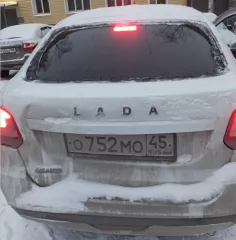Легковой автомобиль, марка: LADA, модель: GRANTA, год изготовления: 2020, цвет: белый, VIN: XTA219110L0380457, ПТС: 164301009406072, г/н: О752МО45, мощность двигателя, л. с.  кВт : 64/87, разрешенная максимальная масса 1560 кг, масса без нагрузки 1160 кг. Совместно нажитое имущество.