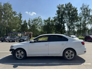 Volkswagen Jetta 2011 Легковой автомобиль марки: VOLKSWAGEN, модели: Jetta, год выпуска: 2011, идентификационный номер (VIN): WVWZZZ16ZCM028474 По предварительной записи по телефону: +7 968 019 73 72 электронная почта: nika.dzhincharadze@yandex.ru