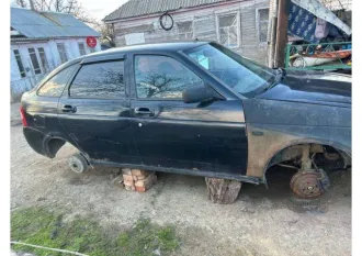 Lada Priora 2008 года, 98 лс, 100000 км. Автомобиль легковой, марка: LADA, модель: 217230, VIN: XTA21723080028549, гос. рег. номер: К216МО761, год изготовления: 2008.