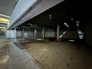 Нежилые помещения 8203,6 кв.м по адресу: г. Иваново, ул. Куконковых, д.141: пом.1003-3, площадь 1564,2 кв.м, кад.№ 37:24:010450:795; пом.1003-2, площадь 1583,6 кв.м, кад.№ 37:24:010450:793; пом.1003-1, площадь 1638,6 кв.м, кад.№ 37:24:010450:792; пом.1003-4, площадь 1674,7 кв.м, кад.№…