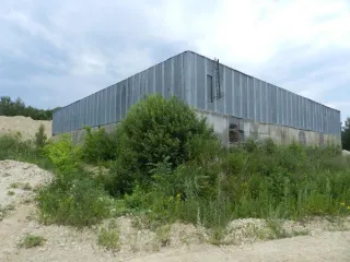 Земельный участок 3955 кв. м с мастерской, Республика Марий Эл. Кадастровый номер участка 12:13:0030203:179. Категория земель: земли промышленности, энергетики, транспорта, связи, радиовещания, телевидения, информатики, земли для обеспечения космической деятельности, земли обороны, безопасности и…