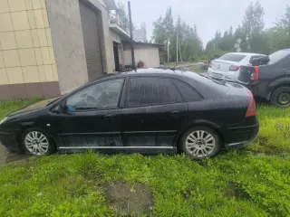 Автомобиль марки CITROEN модель C5 2006 г.в. VIN номер VF7RCRFJF76743358 По предварительному согласованию с организатором торгов по тел. 8 911 372 00 12 или по электронной почте: pskovpravozashchitnik@mail.ru