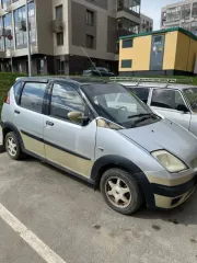 Хафеи Брио 2007 года, 65 л.с., пробег 129360 км. VIN: LKHBG27JX7AW22320, модель HFJ7110, серый комби-хэтчбек. Двигатель DA468Q 7601426L1HB, бензиновый, 1075 куб. см., экологический класс 2. На кузове сколы, ржавчина, пузыри и вздутие краски. Отсутствует решетка радиатора и противотуманная фара…