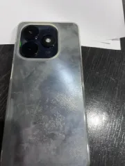 Tecno мобильный телефон б/у в корпусе серого цвета в прозрачном чехле бампере 1 штука. Вид оборудования: мобильный телефон. Состояние объекта: б/у