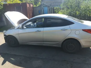 Hyundai Solaris, 2011. Автомобиль: марка и модель: Hyundai Solaris; год выпуска: 2011; VIN: Z94CU41DABR064997; цвет кузова: серебристый; объем двигателя: 1591; государственный регистрационной знак Н747АН46.