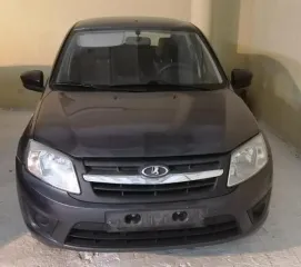 LADA Granta. Год выпуска: 2017. Мощность двигателя: 87 л.с. Объем двигателя: 1596 см³. Пробег: 225496 км. VIN: XTA219010J0493495. Вид транспорта: легковой.