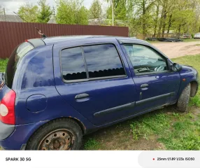 RENAULT Clio 2002, автомобиль марки RENAULT модель Clio 2002 г.в. VIN-номер VF1BB1L0A26353674, по предварительному согласованию с организатором торгов по тел. 8(911)372-00-12 или по электронной почте: pskovpravozashchitnik@mail.ru.