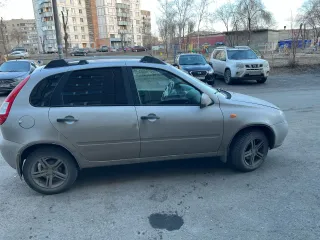 ЛАДА Калина 2012, VIN: ХТА111960С0213643, госномер Н407ОХ102, год выпуска 2012, цвет серебристый, кузов хэтчбек. Ознакомление с автомобилем в Магнитогорске, проспект Ленина, дом 142/1 по предварительной записи по телефону 89128087000